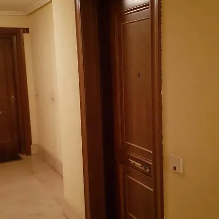 Piso La Ronda , Centrico Y Silencioso Apartment *